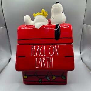 Rae Dunn Peanuts PEACE ON EARTH Snoopy Dog House CHRISTMAS Lights Canister NEW